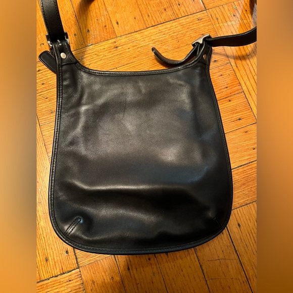 Pre-Owned Authentic Vintage Coach Legacy Leather Crossbody - Picture 5 of 6